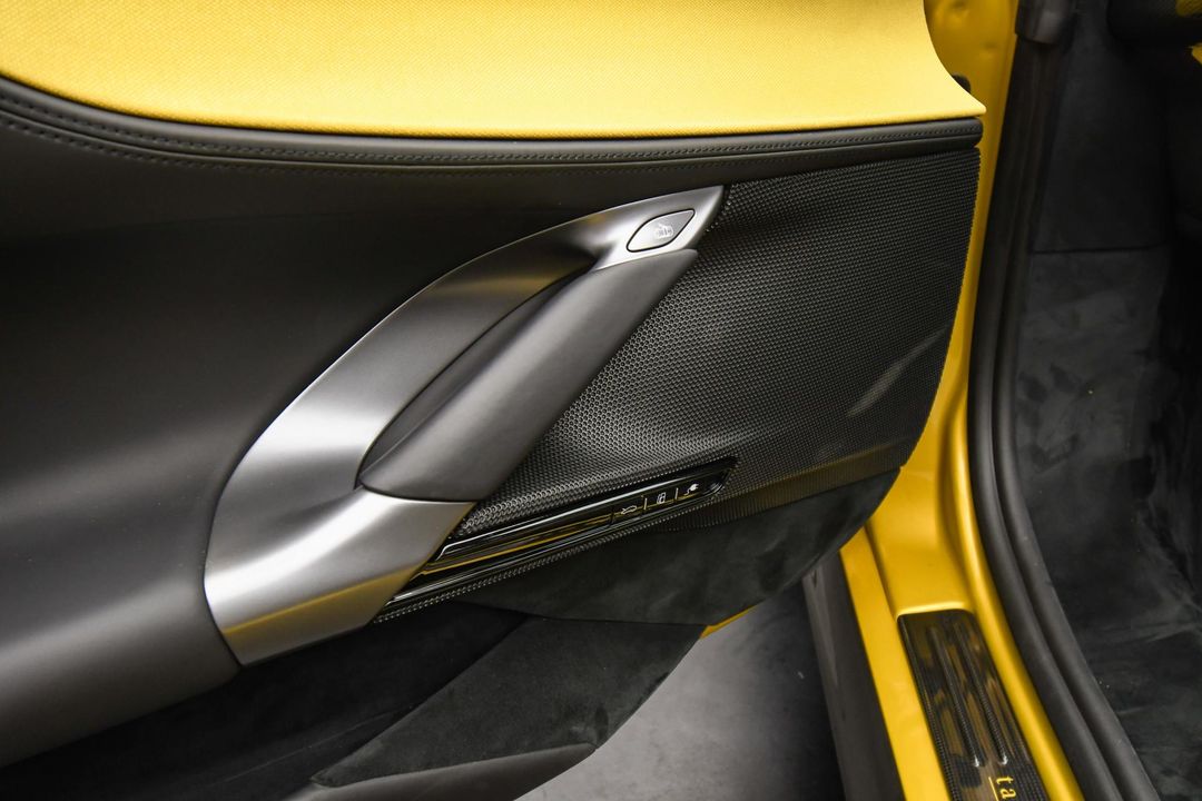 2022 Ferrari SF90 Spider