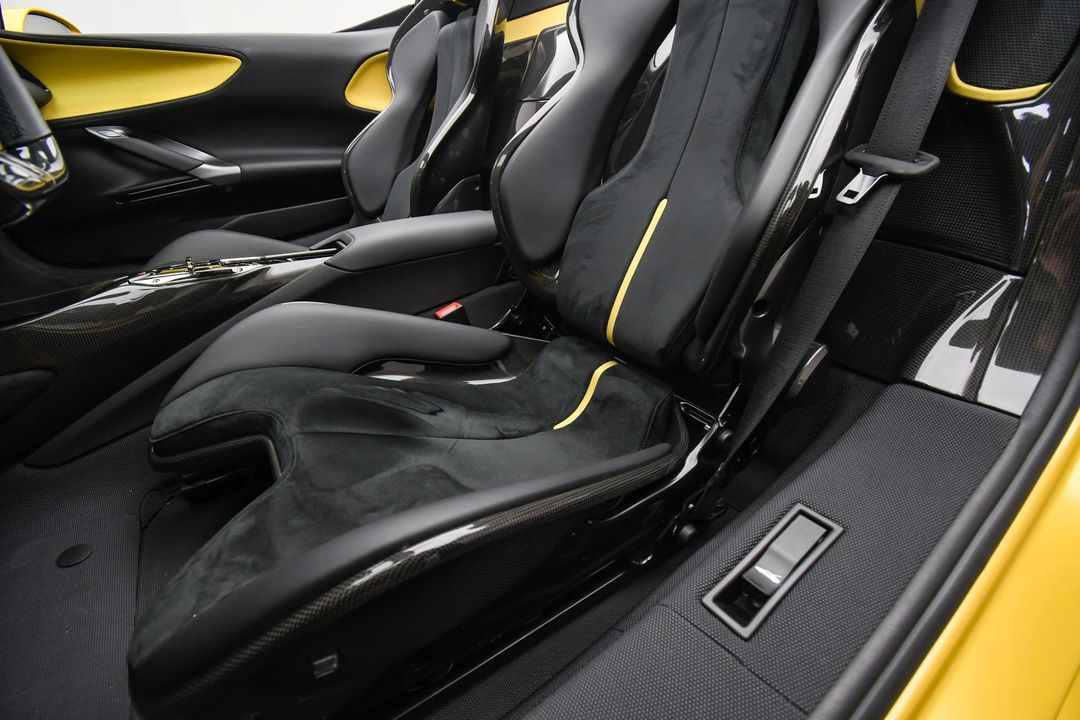 2022 Ferrari SF90 Spider