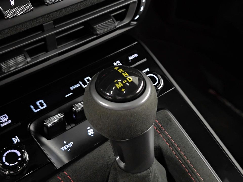 2022 Porsche 911