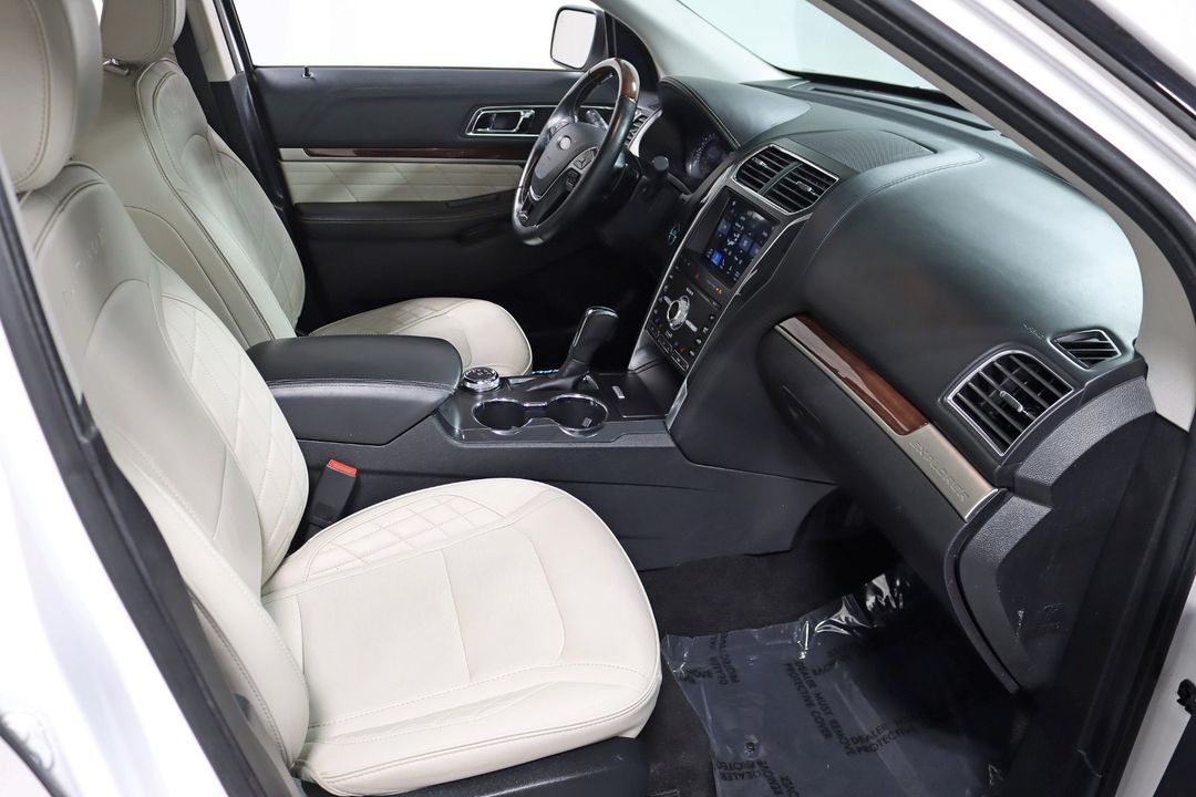 2019 Ford Explorer