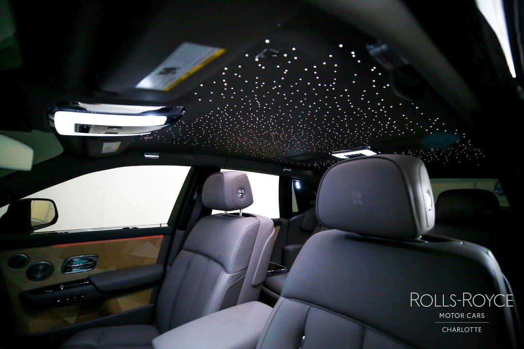 2025 Rolls-Royce Phantom