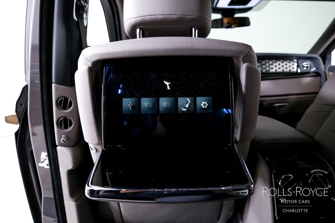 2025 Rolls-Royce Phantom