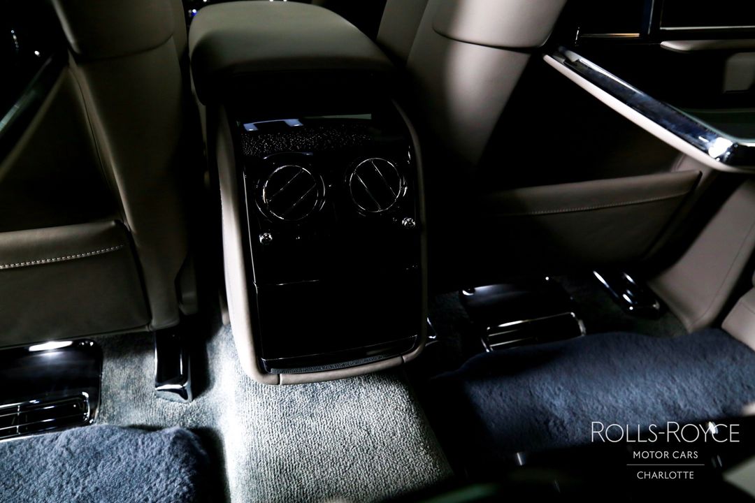 2025 Rolls-Royce Phantom