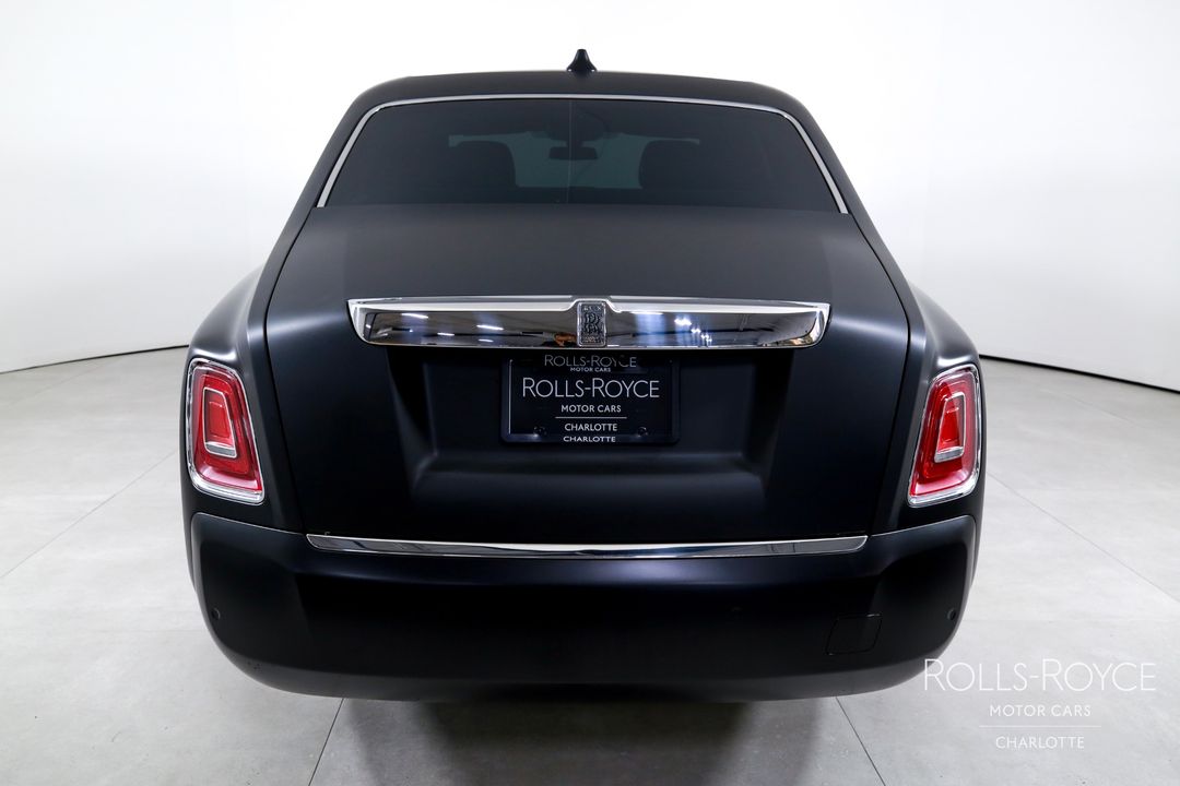 2025 Rolls-Royce Phantom