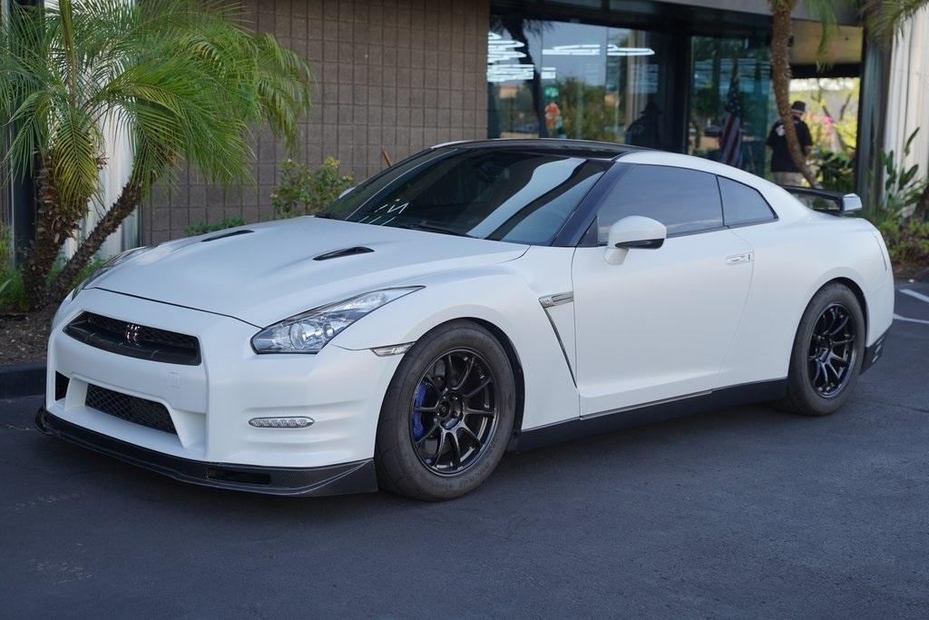 2014 Nissan GT-R