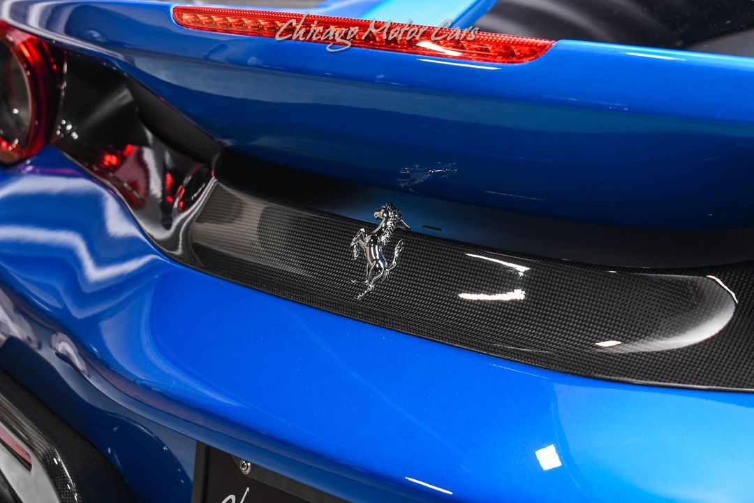 2020 Ferrari 488 Pista