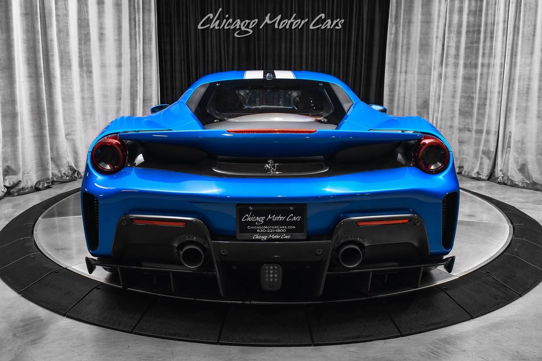 2020 Ferrari 488 Pista