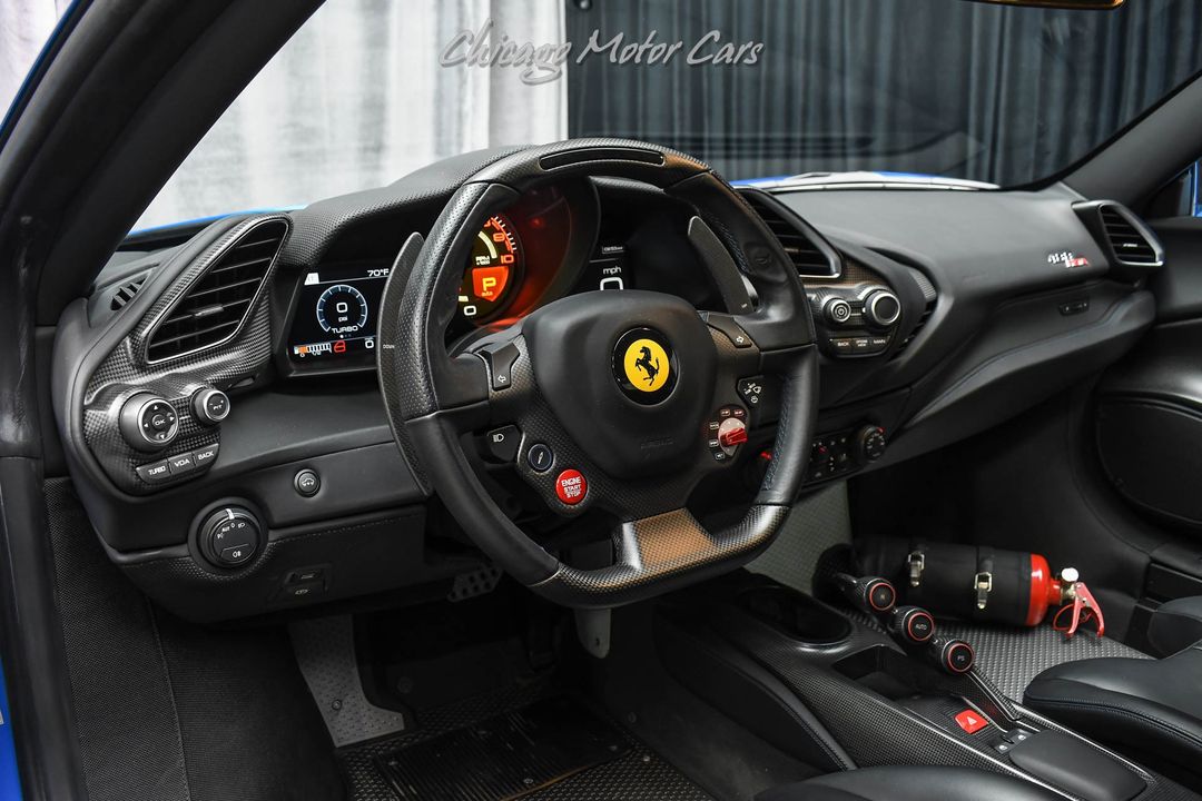 2020 Ferrari 488 Pista