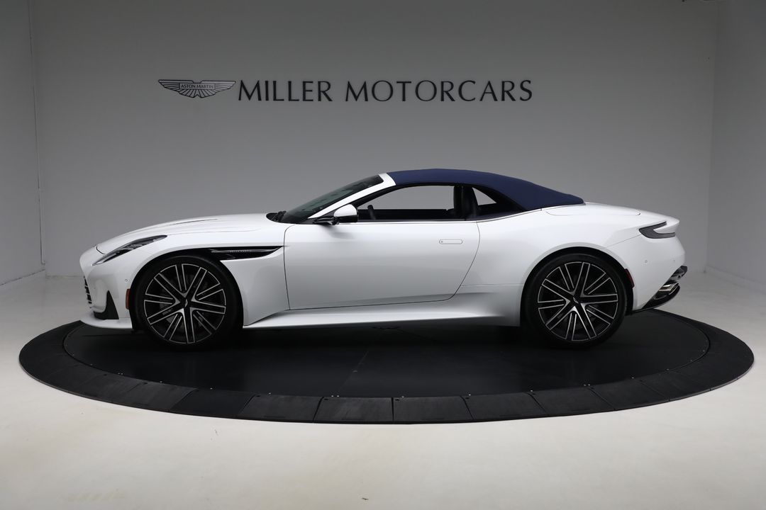 2024 Aston Martin DB12