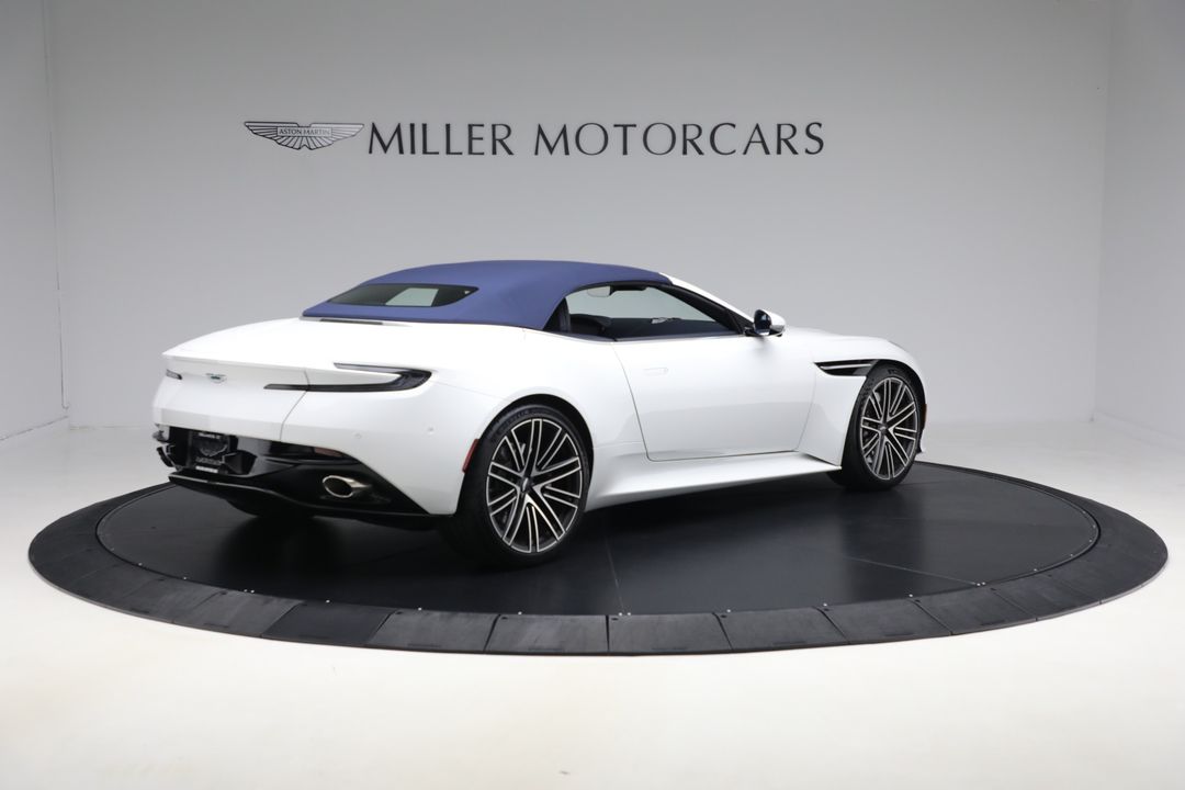 2024 Aston Martin DB12