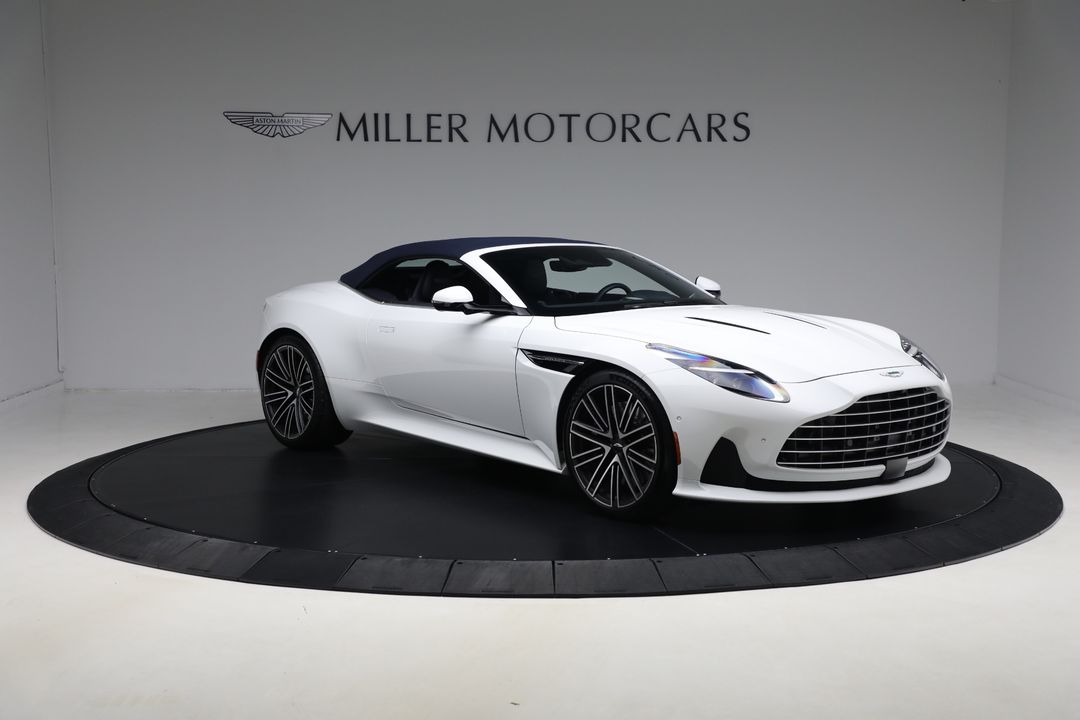 2024 Aston Martin DB12