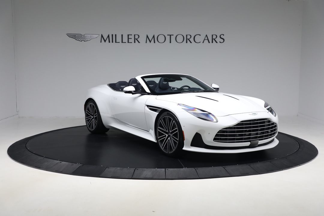 2024 Aston Martin DB12