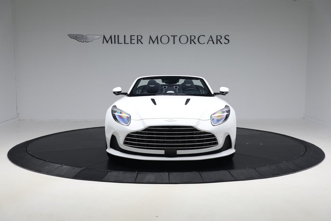 2024 Aston Martin DB12
