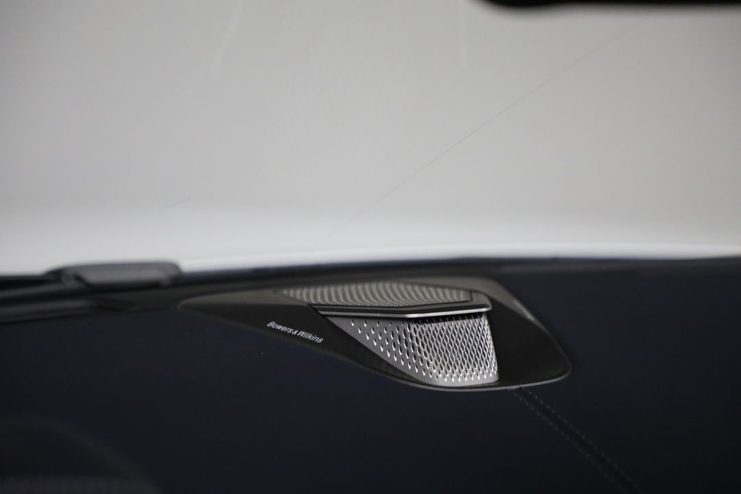 2024 Aston Martin DB12