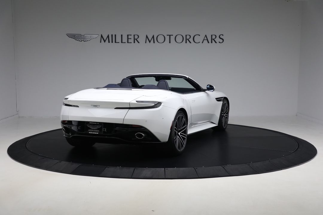 2024 Aston Martin DB12