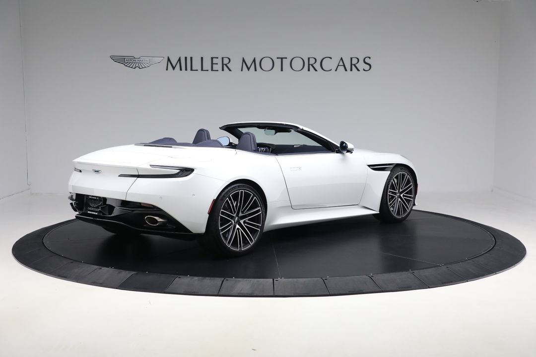 2024 Aston Martin DB12