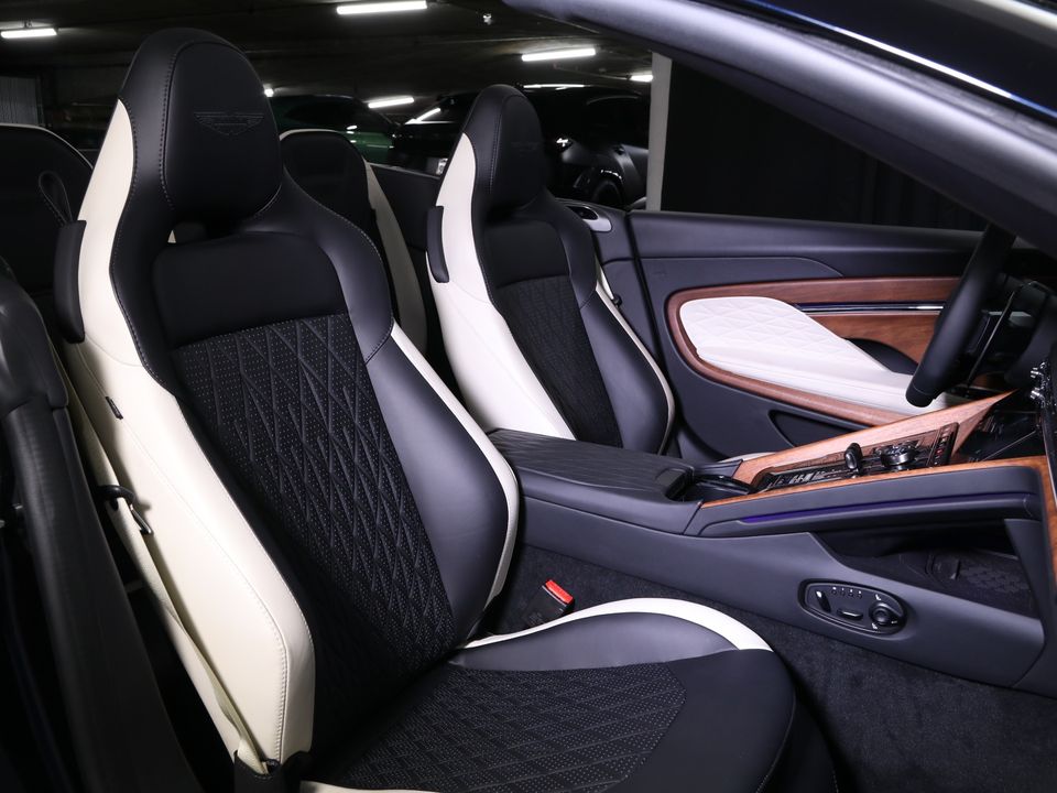 2025 Aston Martin DB12