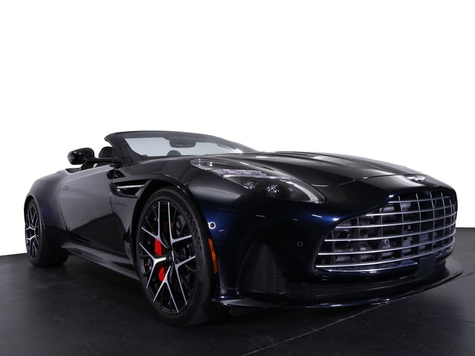 2025 Aston Martin DB12