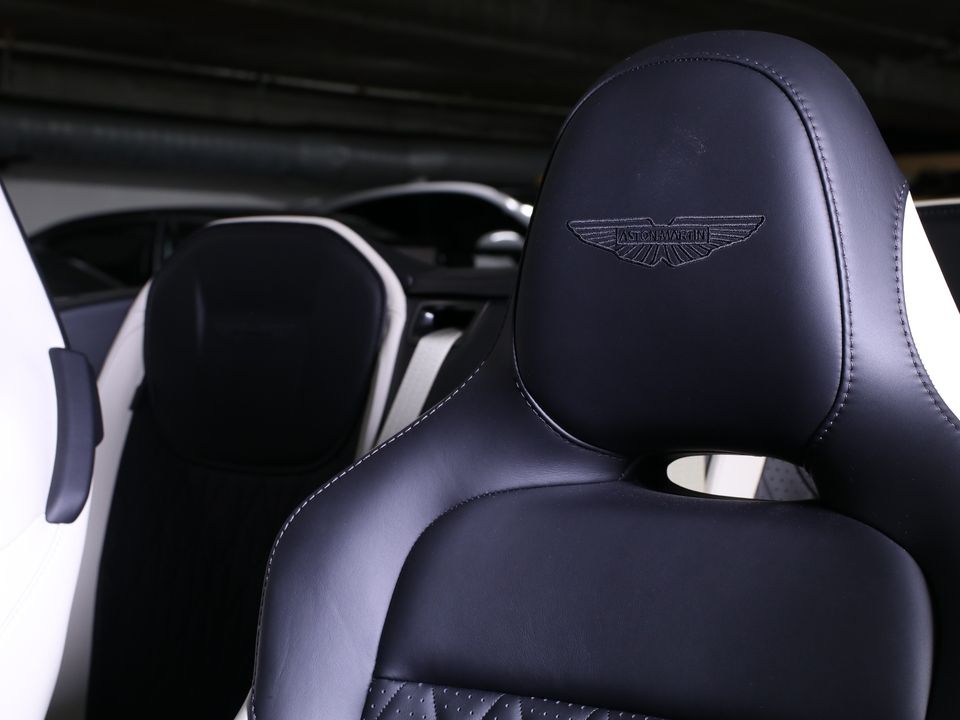 2025 Aston Martin DB12