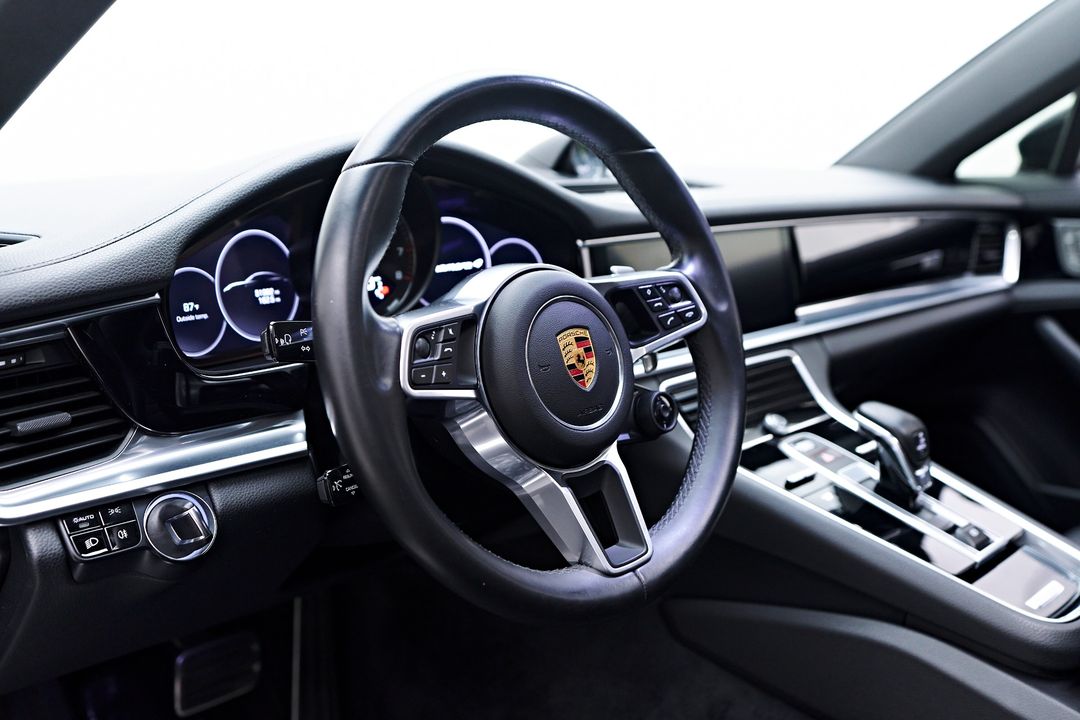 2018 Porsche Panamera E-Hybrid