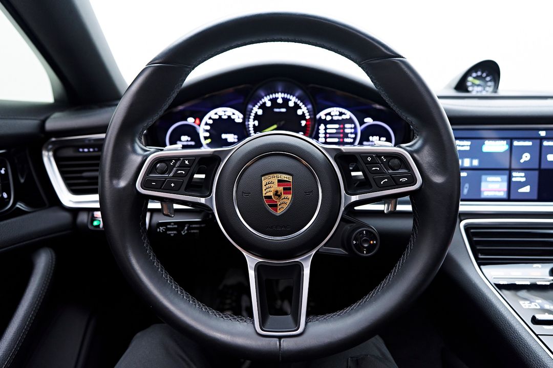 2018 Porsche Panamera E-Hybrid