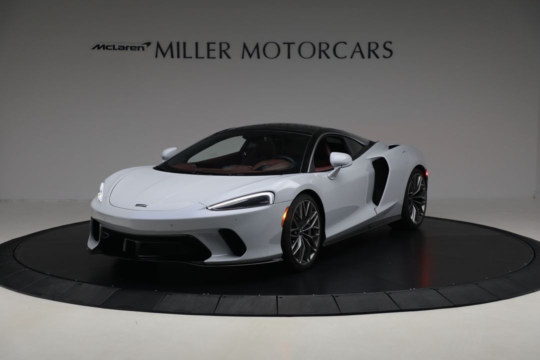 2023 McLaren GT