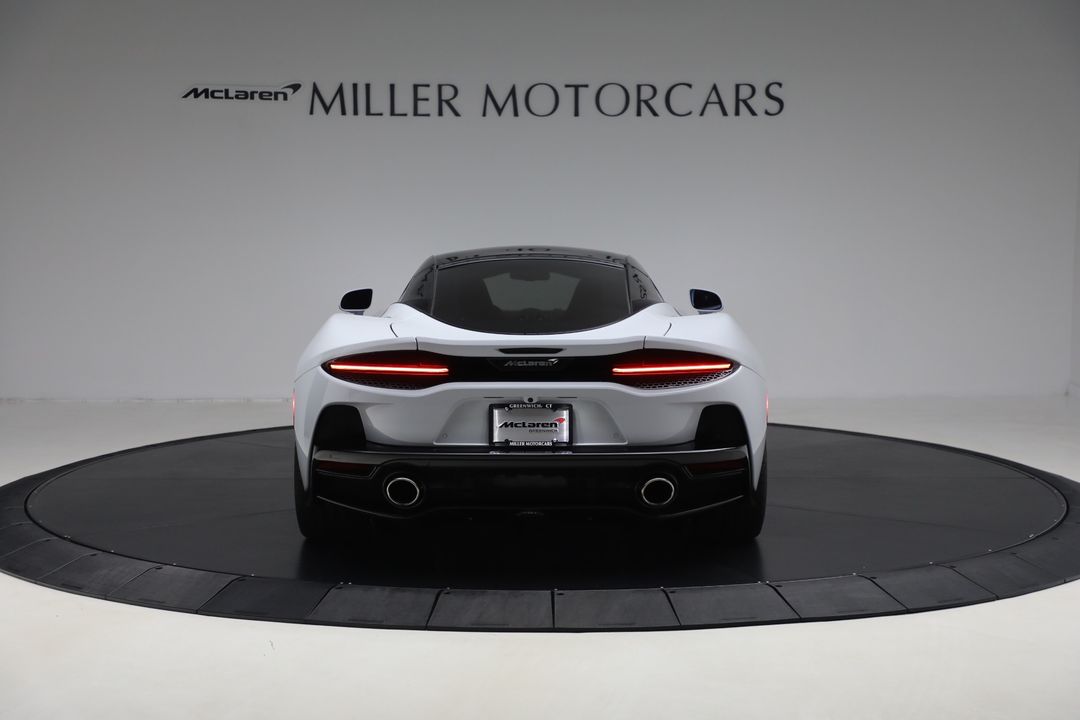 2023 McLaren GT