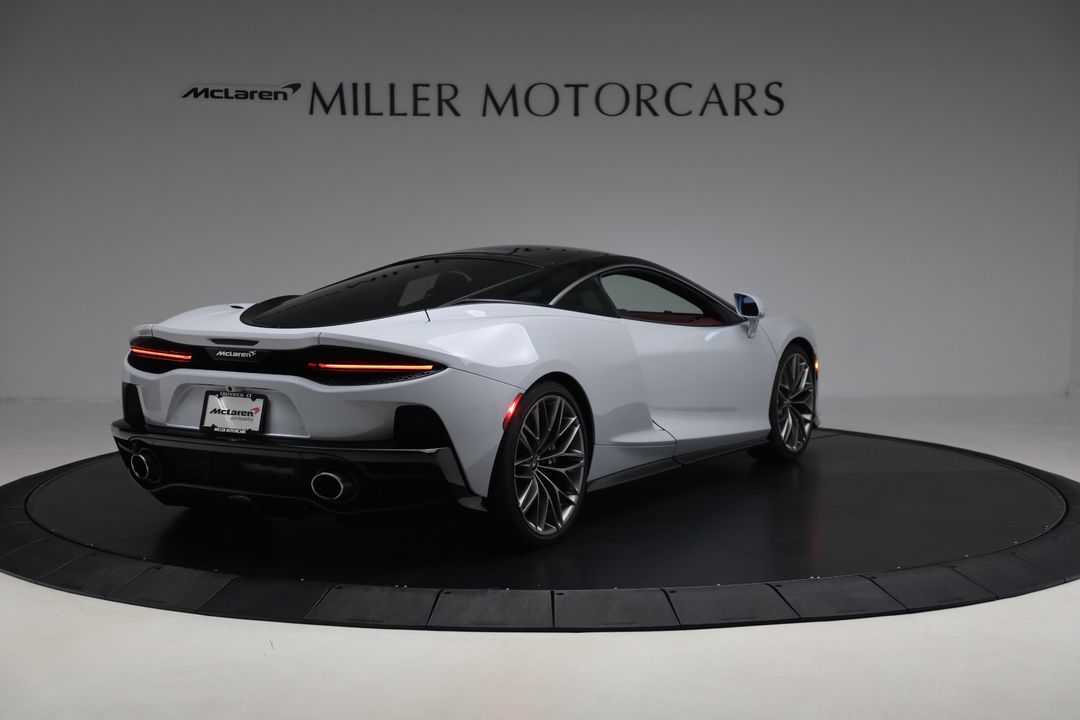 2023 McLaren GT