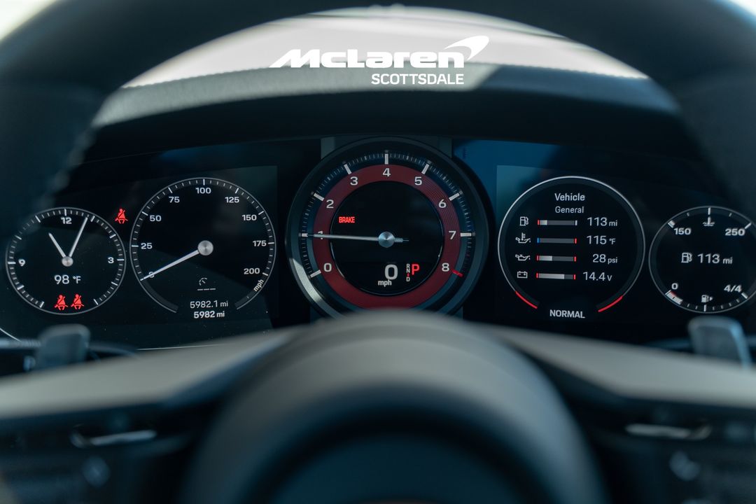 2024 PORSCHE 911