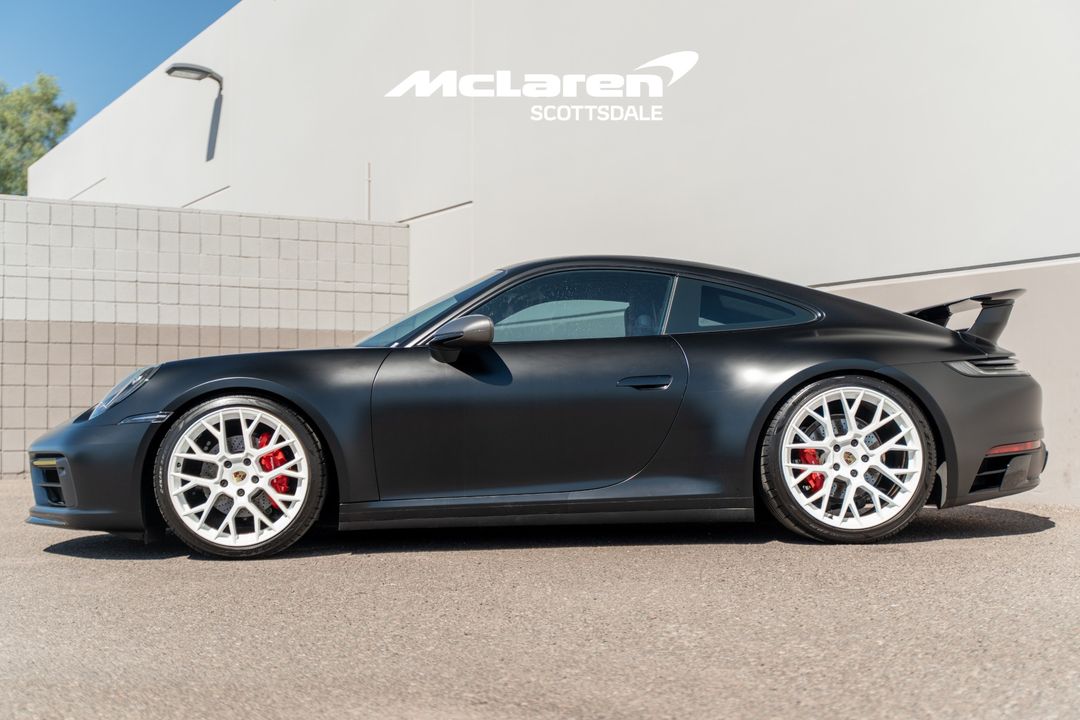 2024 PORSCHE 911