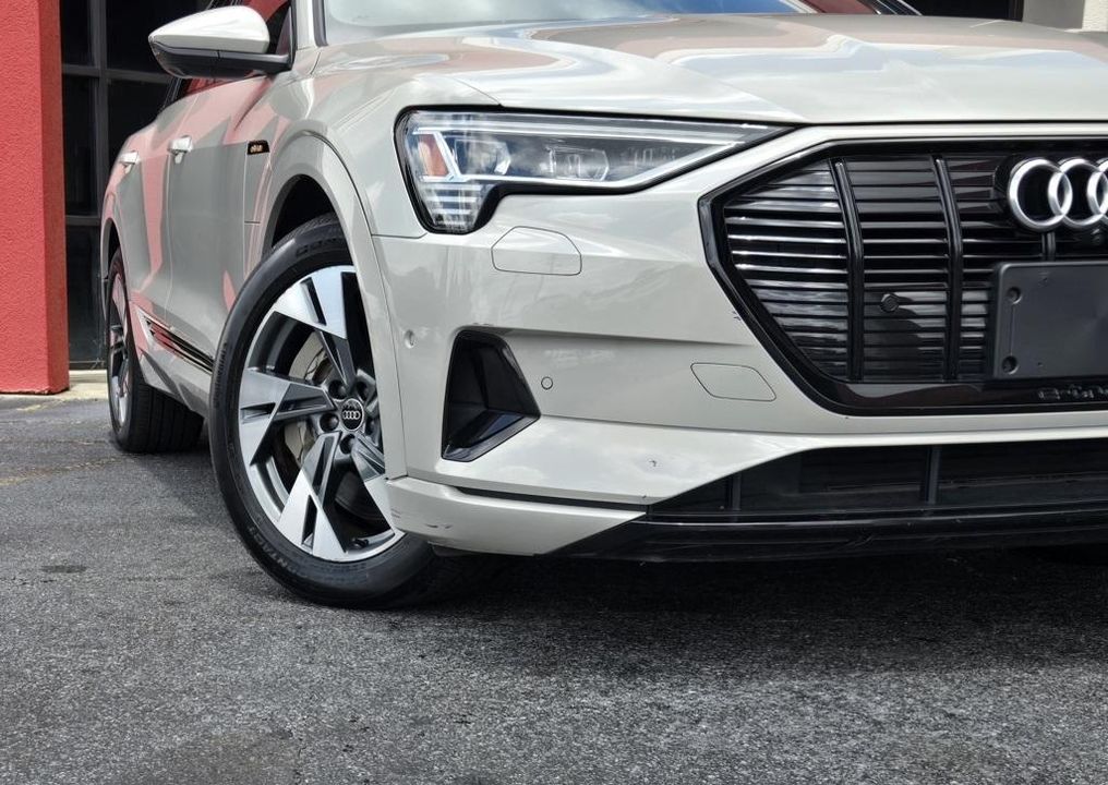 2021 Audi e-tron