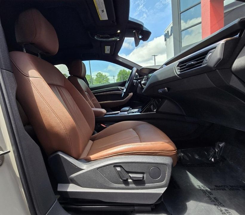 2021 Audi e-tron