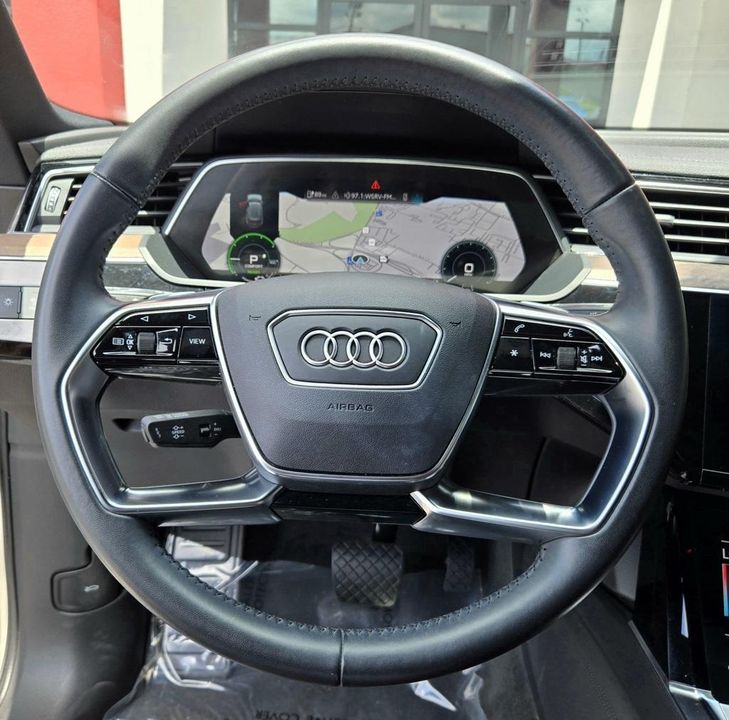 2021 Audi e-tron