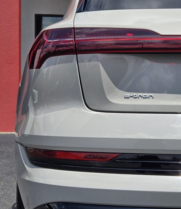 2021 Audi e-tron