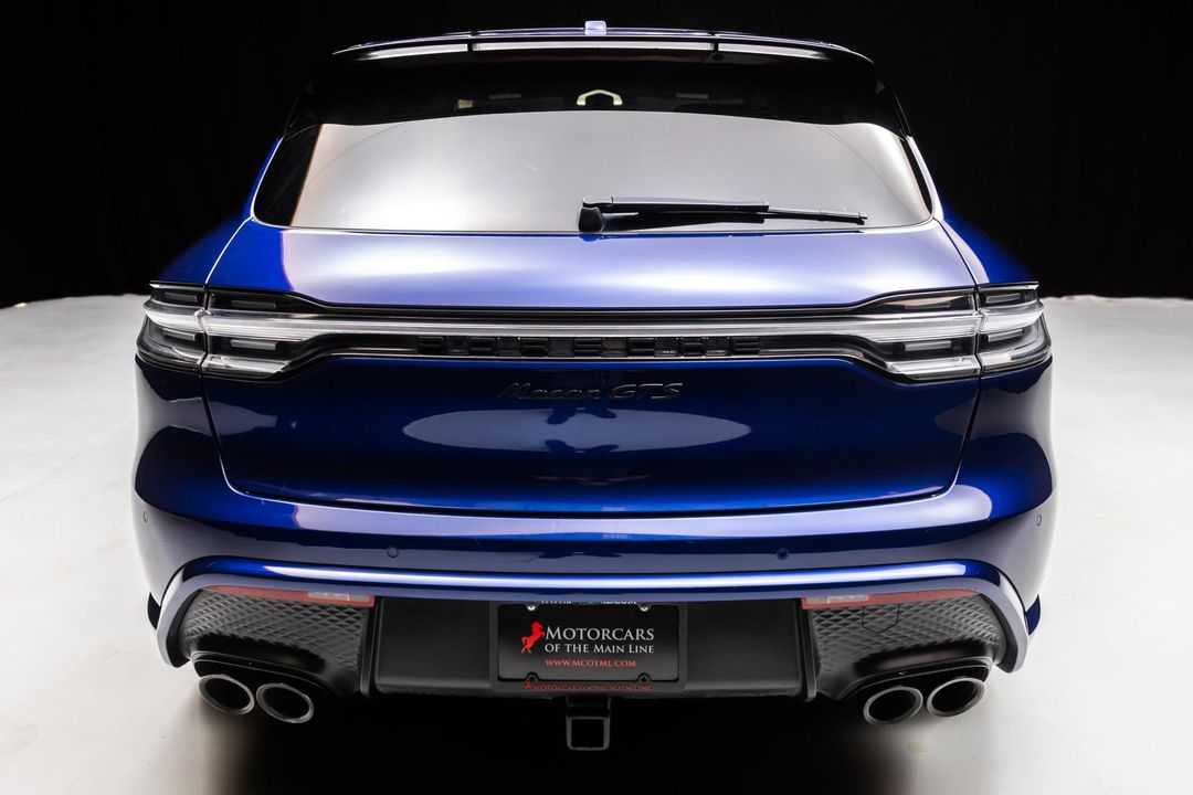 2022 Porsche Macan