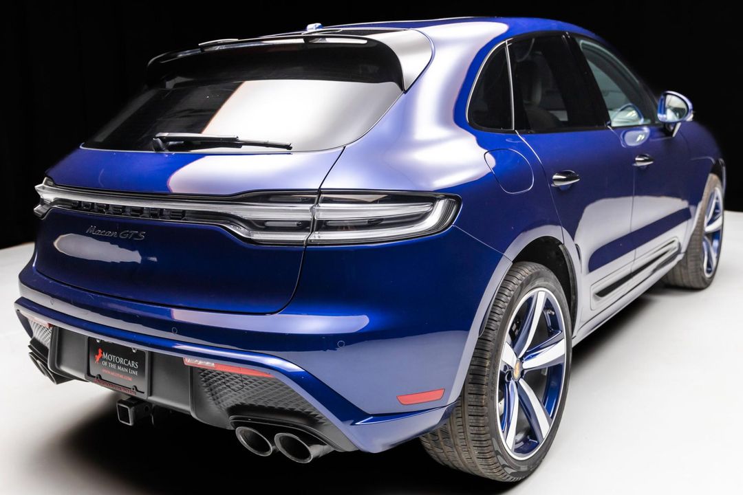 2022 Porsche Macan