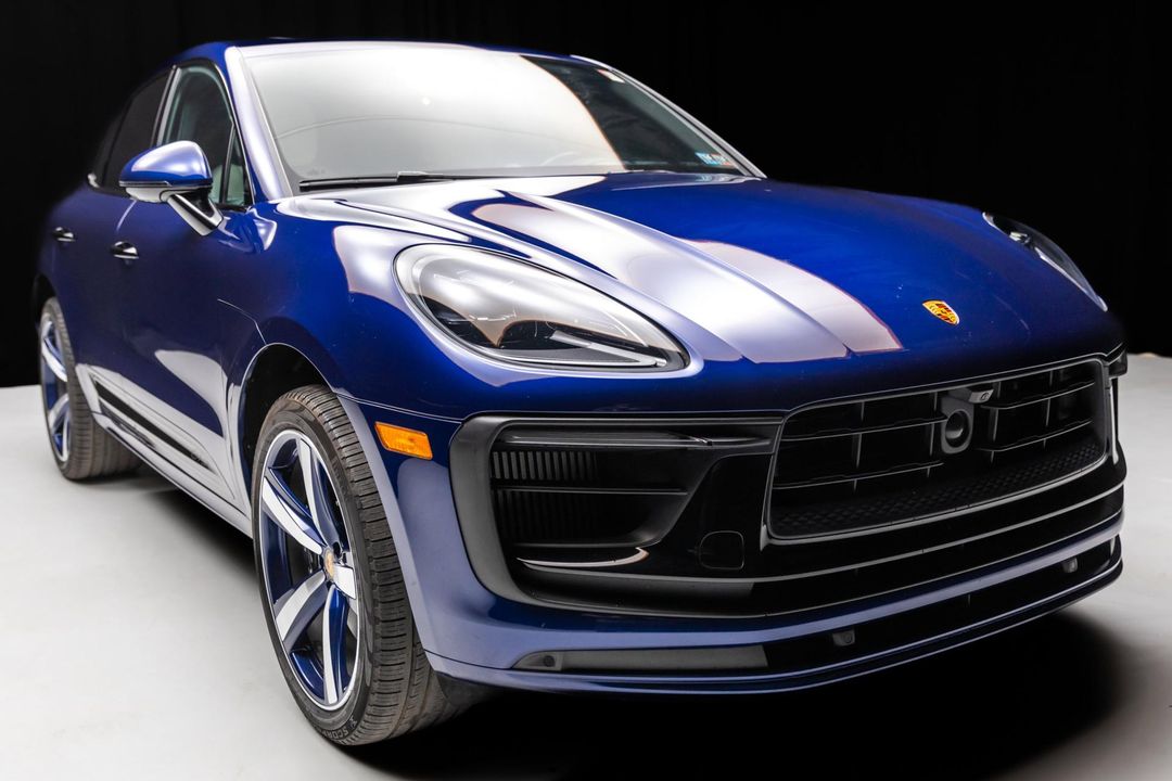 2022 Porsche Macan