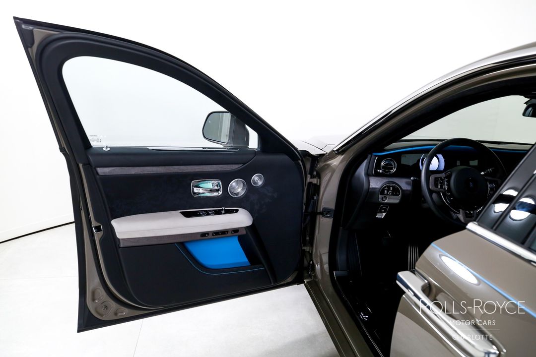 2025 Rolls-Royce Ghost