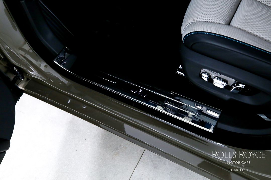 2025 Rolls-Royce Ghost