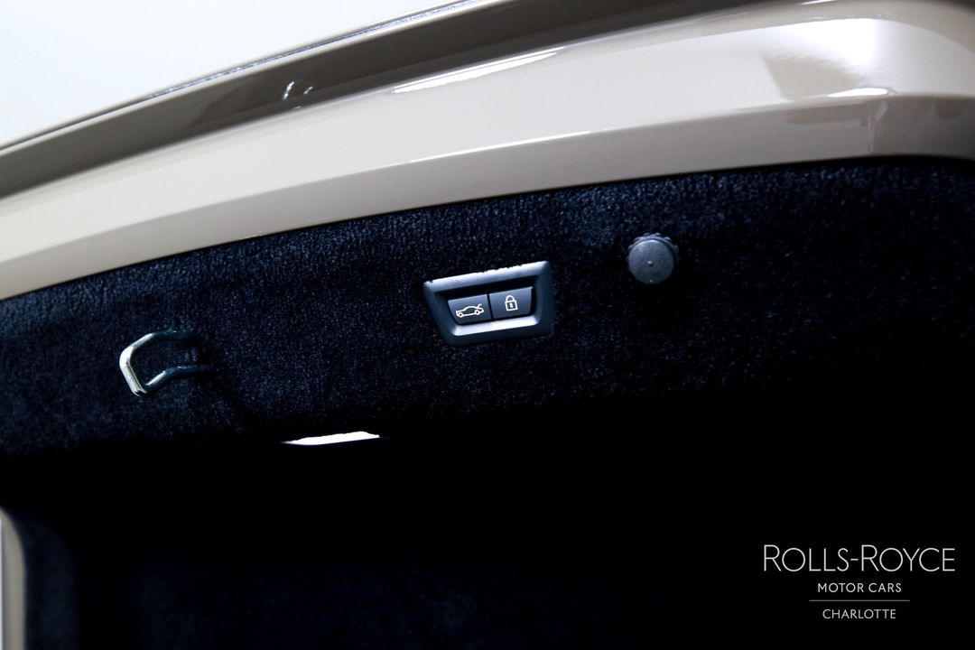 2025 Rolls-Royce Ghost