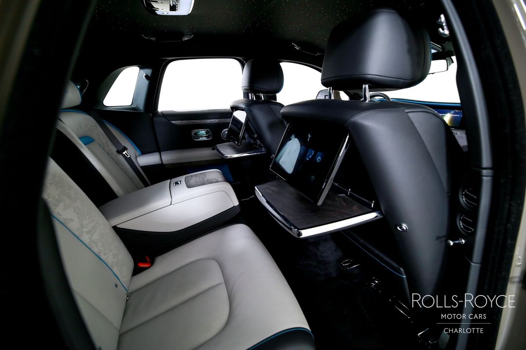 2025 Rolls-Royce Ghost