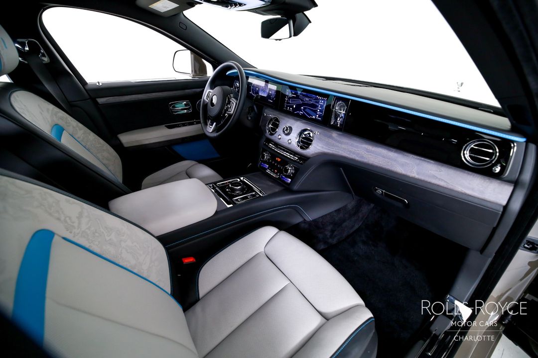 2025 Rolls-Royce Ghost