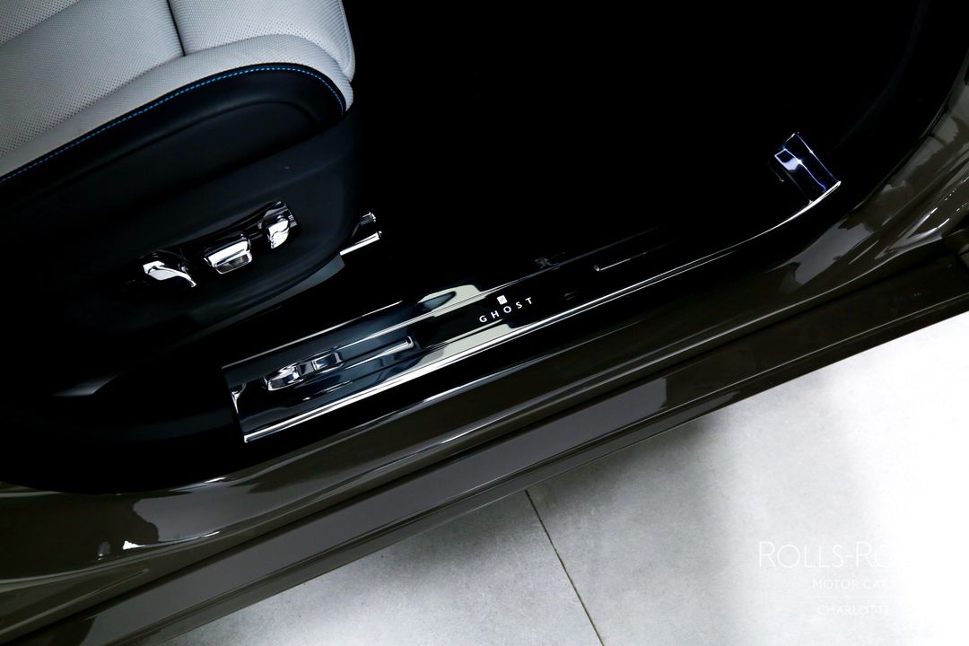 2025 Rolls-Royce Ghost