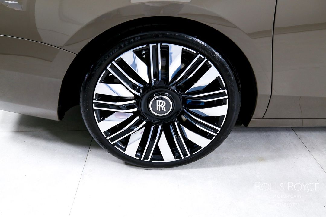 2025 Rolls-Royce Ghost