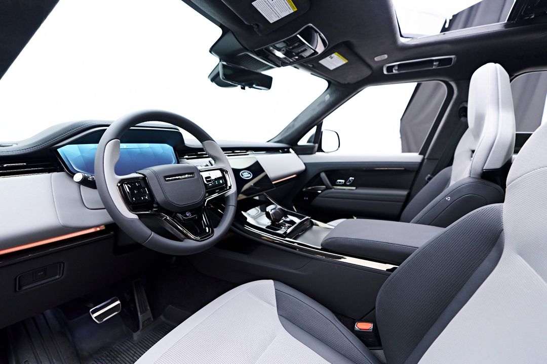 2025 Land Rover Range Rover Sport