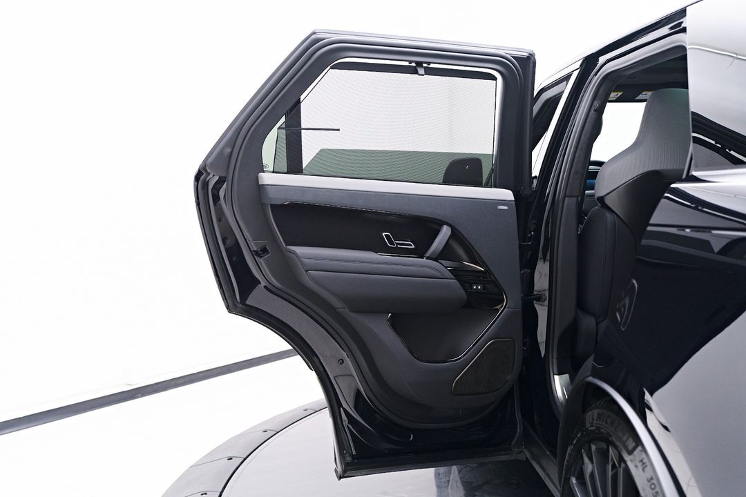 2025 Land Rover Range Rover Sport