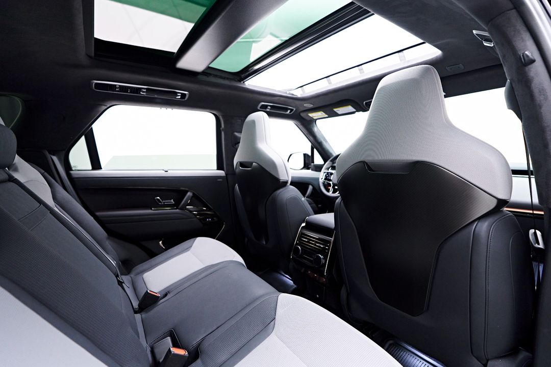 2025 Land Rover Range Rover Sport