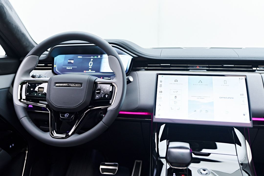 2025 Land Rover Range Rover Sport