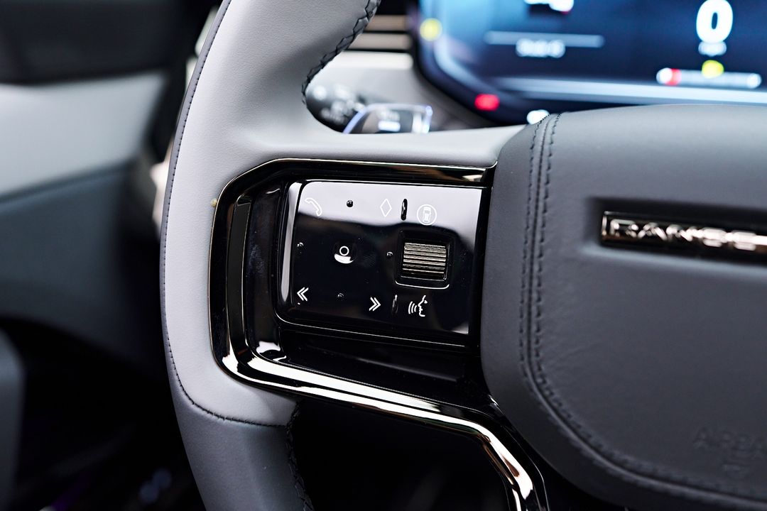 2025 Land Rover Range Rover Sport