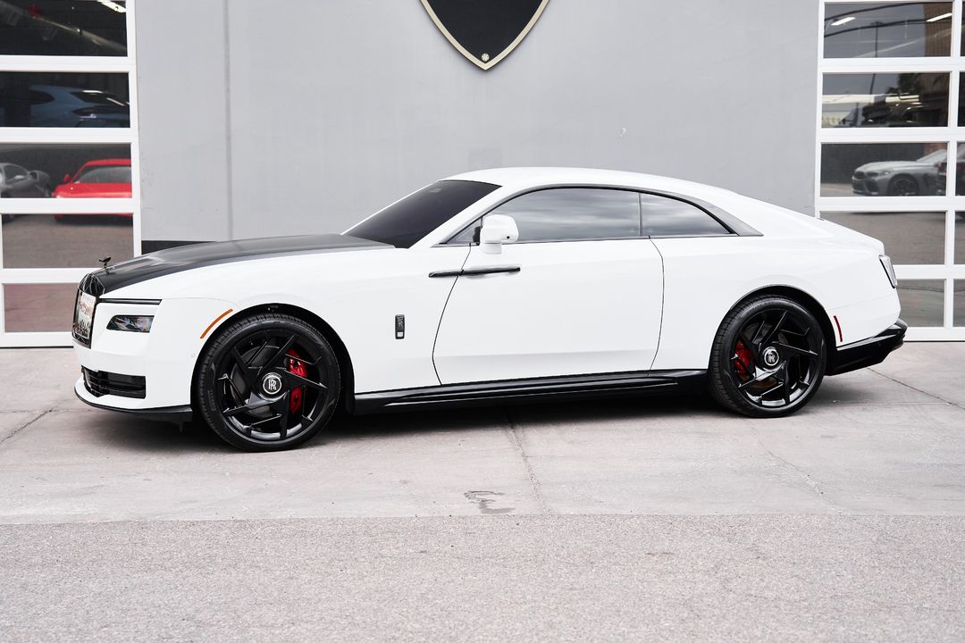 2025 Rolls-Royce Spectre